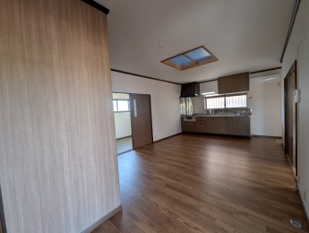 ���r���O�@-